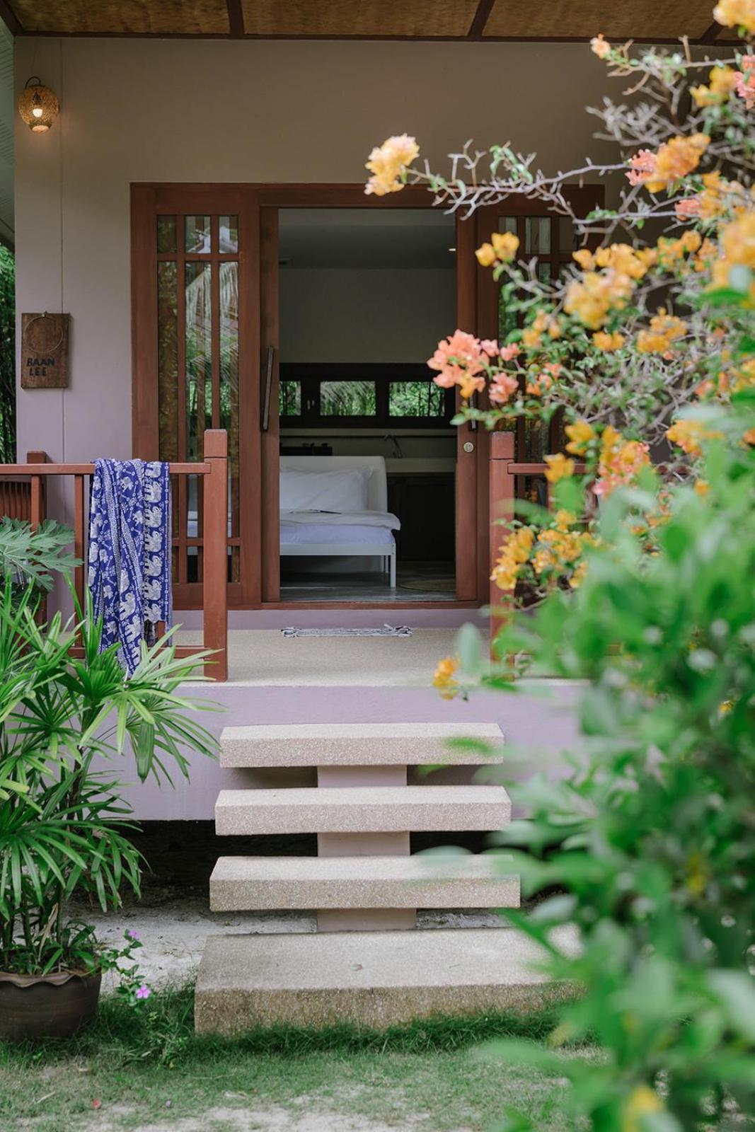 Boonya Swiss Home Chaloklum Exterior photo